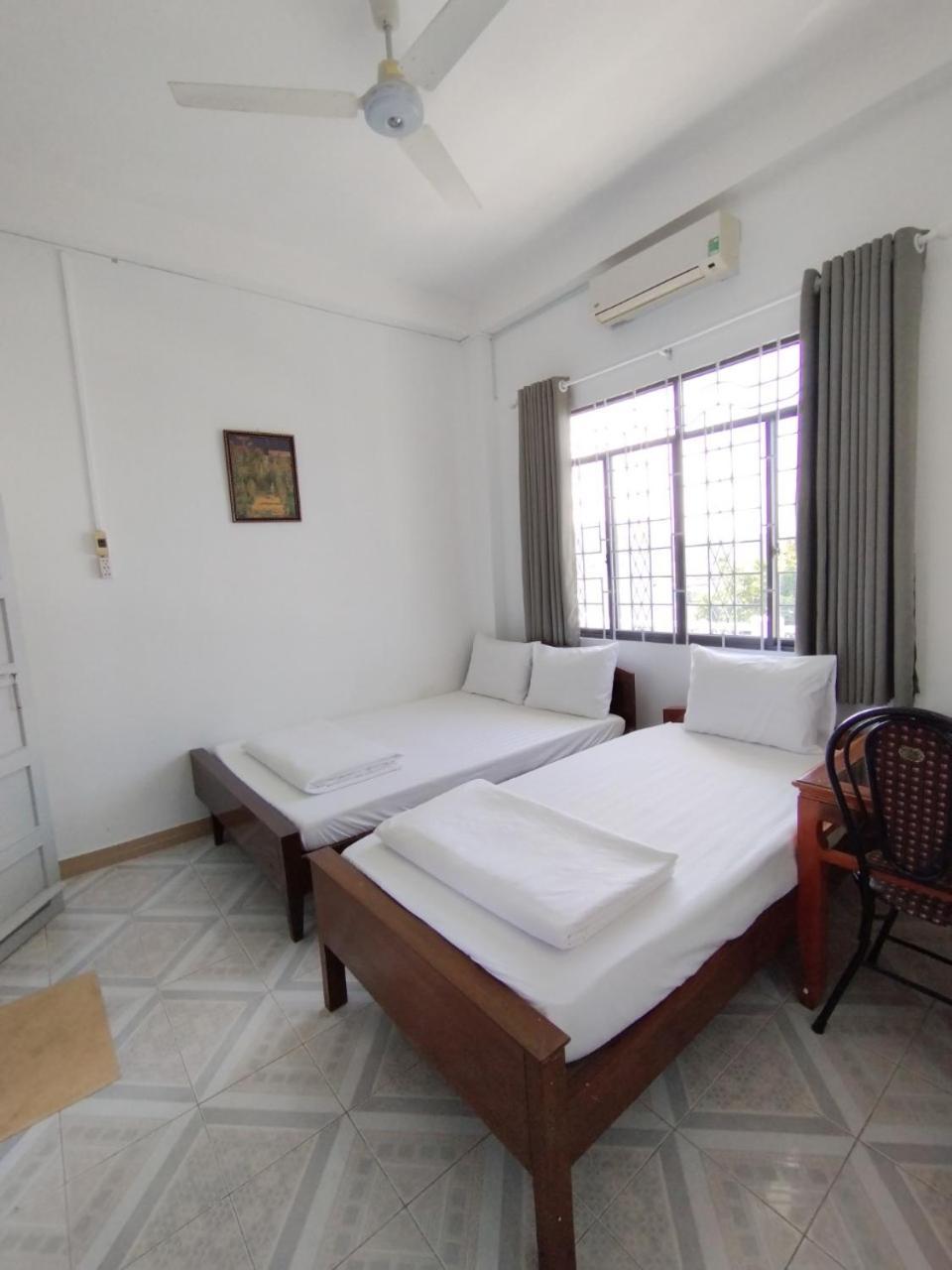 Nha Nghi Sao Mai Hotel Hà Tiên Buitenkant foto
