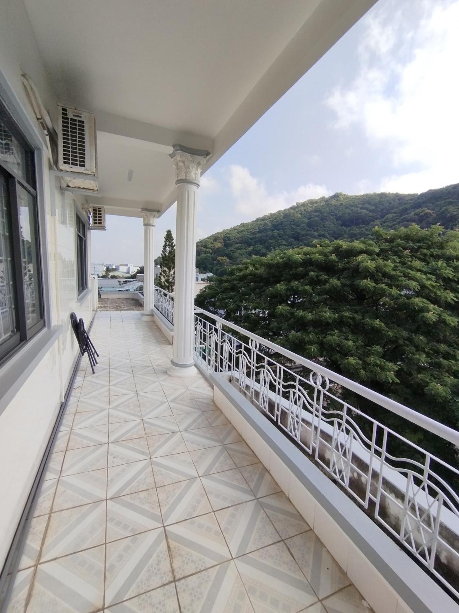 Nha Nghi Sao Mai Hotel Hà Tiên Buitenkant foto